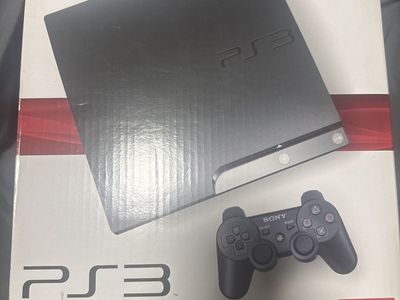 Playstation 3 in box
