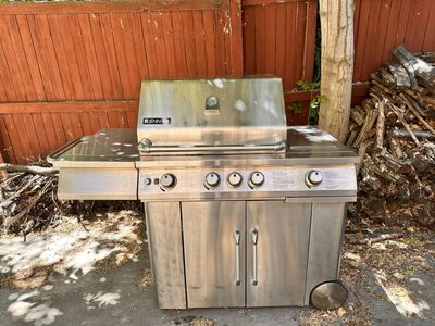 Jenn Air propane gas grill