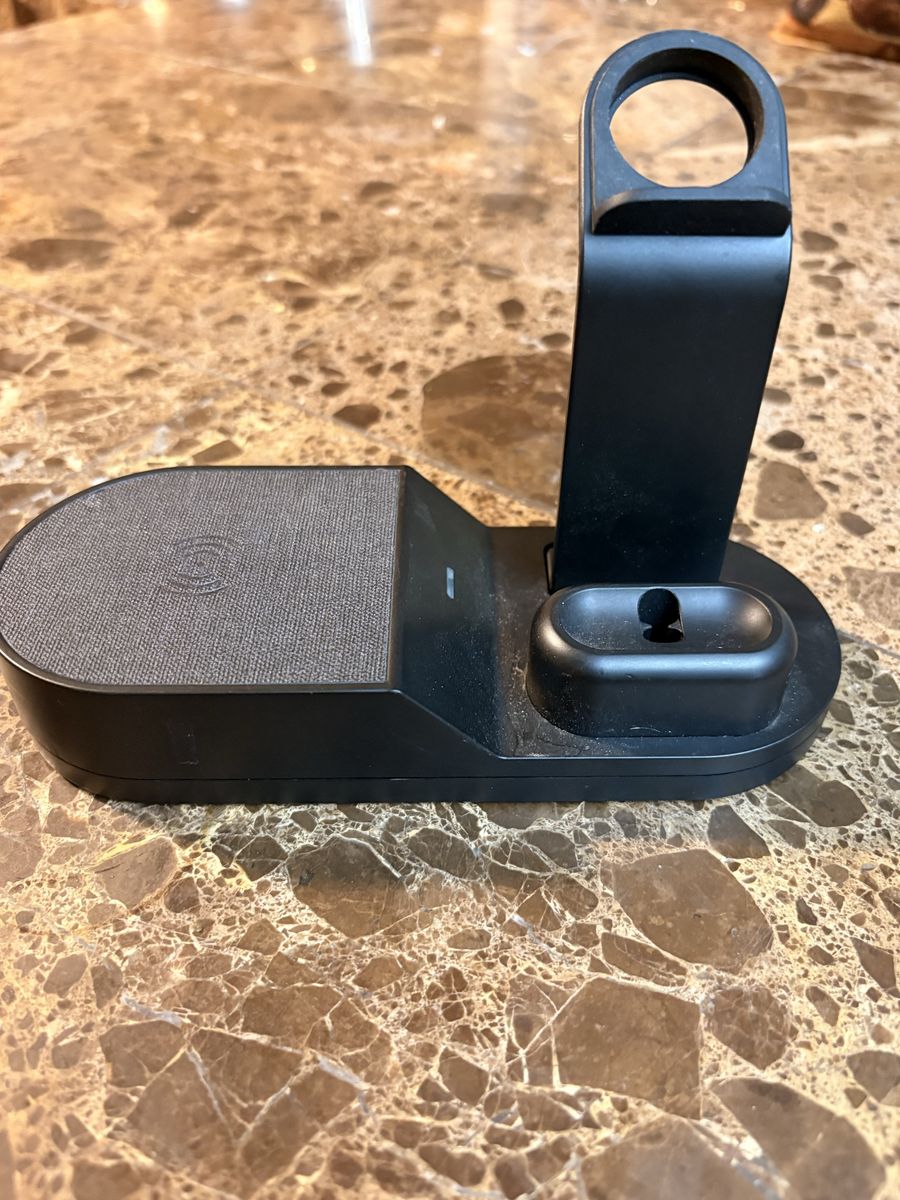 3-in-1 Charging Dock Station for iPhone, Apple Watch, and AirPods - Black