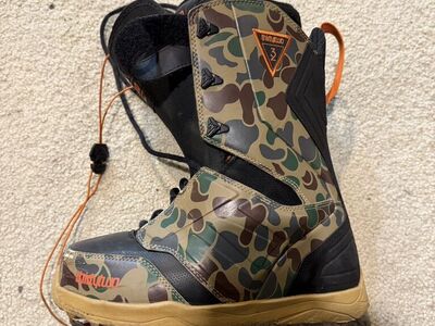 Thirtytwo 32 Snowboard Boots Size 9