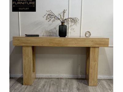 MODERN OAK DESIGN ENTRY TABLE