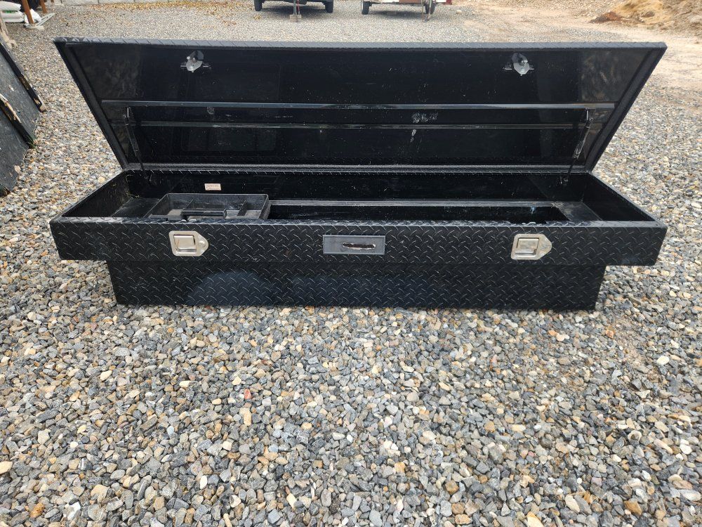 Black Diamond Plate Aluminum Truck Bed Toolbox - Weather-Resistant Storage