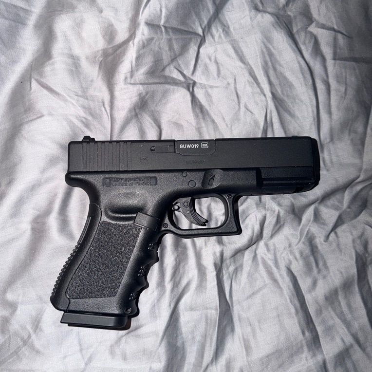 Glock 19 BB Gun
