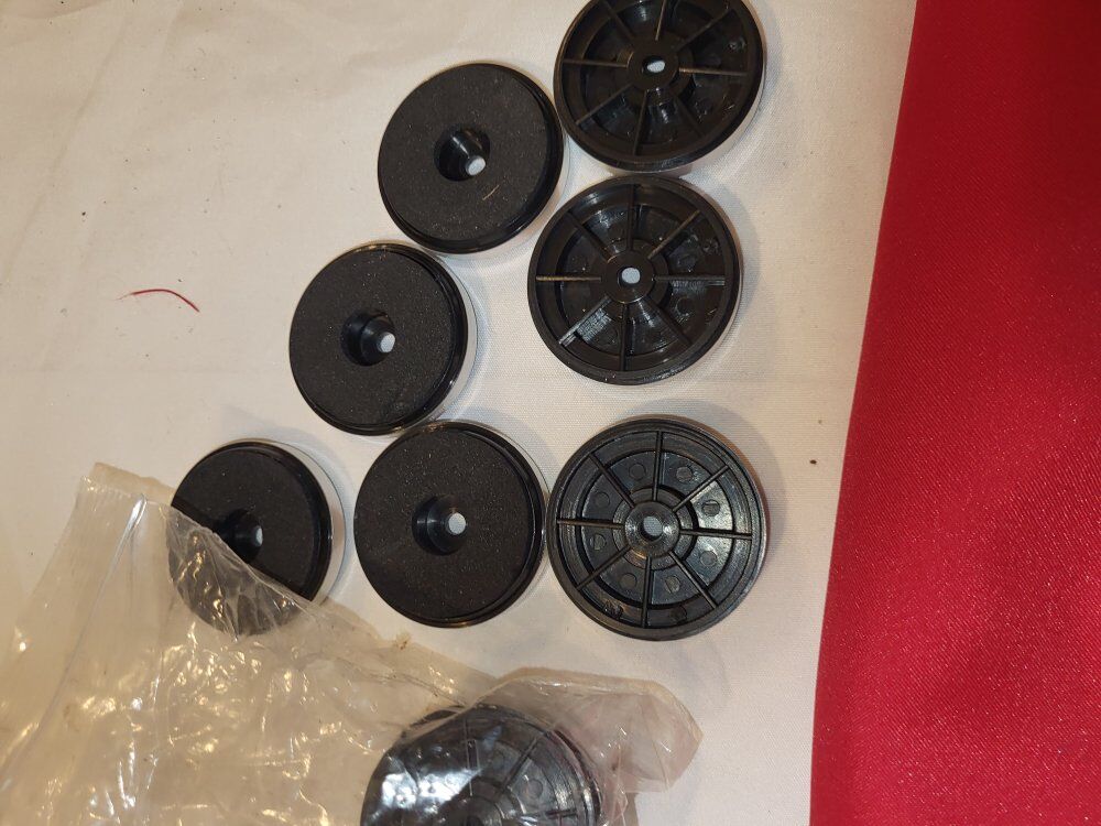 Feet to go on the nottom of your furnature