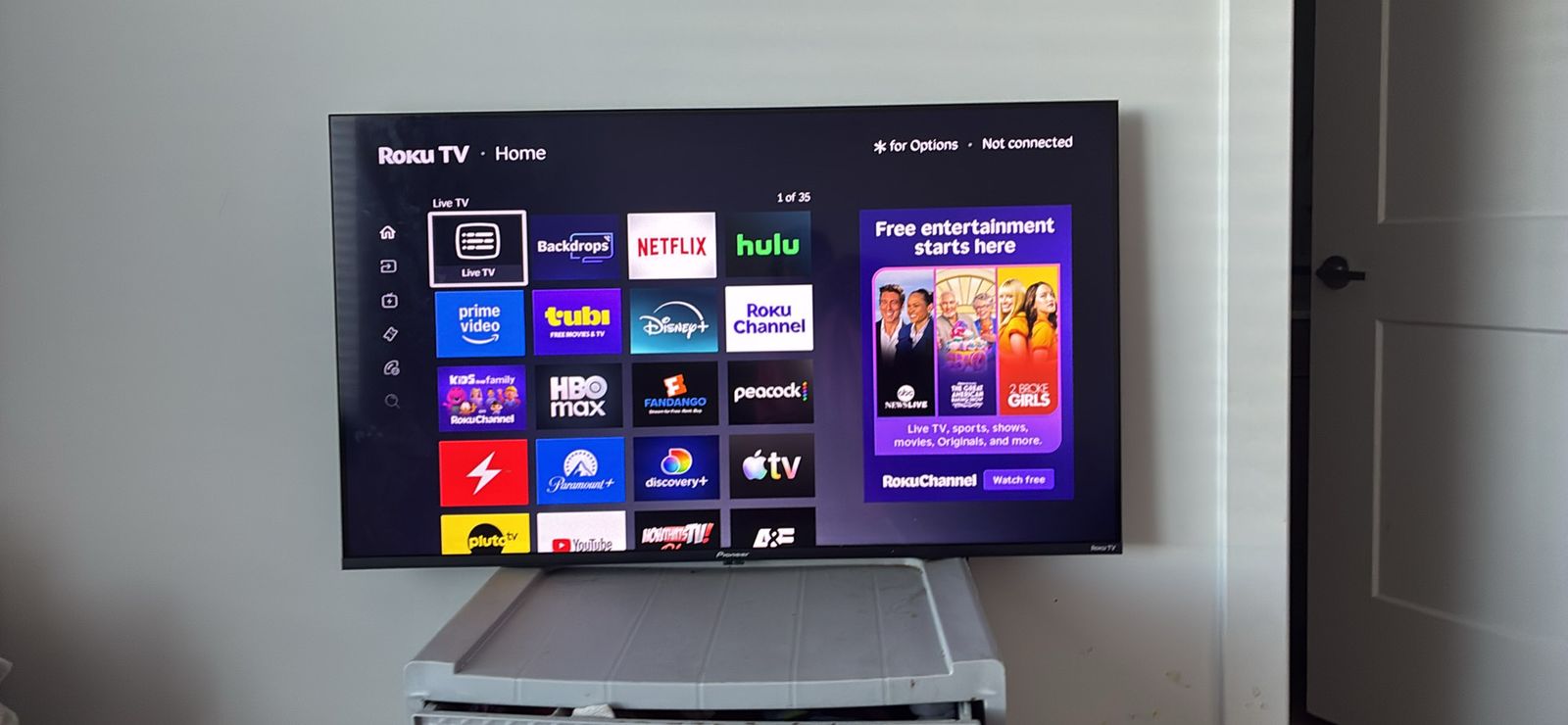 Roku TV 43” Smart LED TV with Streaming Apps Built-in