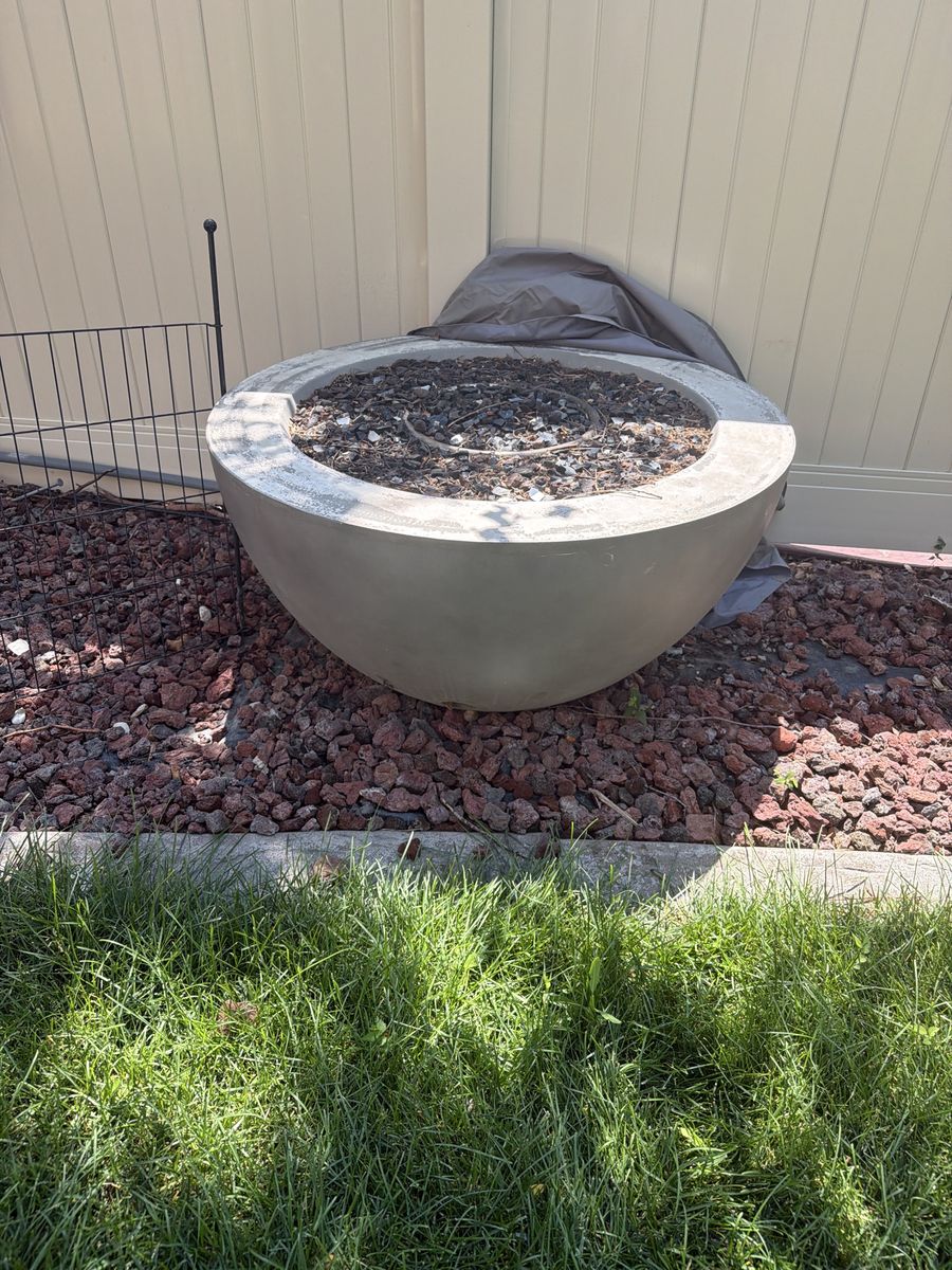 Propane fire pit
