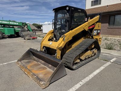 CATERPILLAR TRACKED SKID LOADER