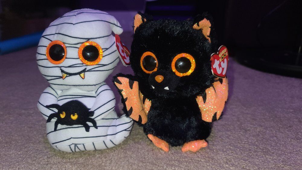 Halloween beanie babies