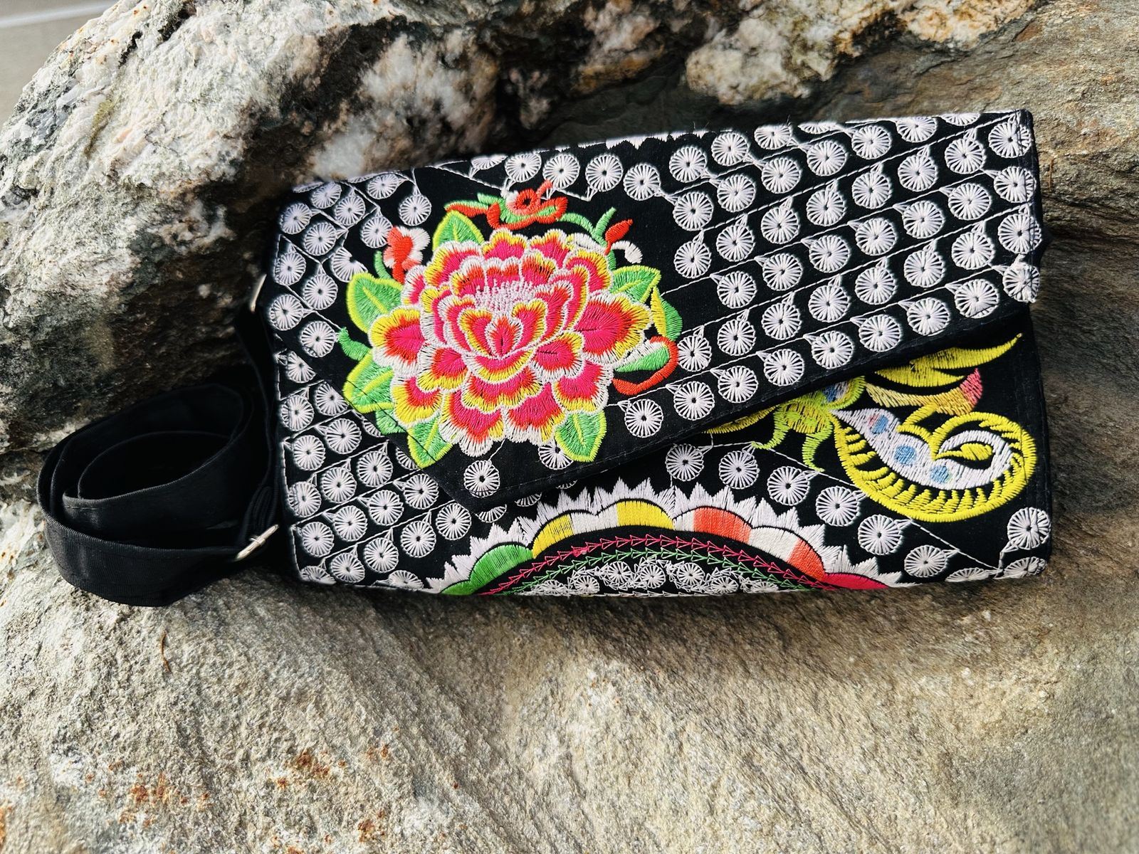 Embroidered Lotus Dragon Purse | Black Floral Shoulder Bag