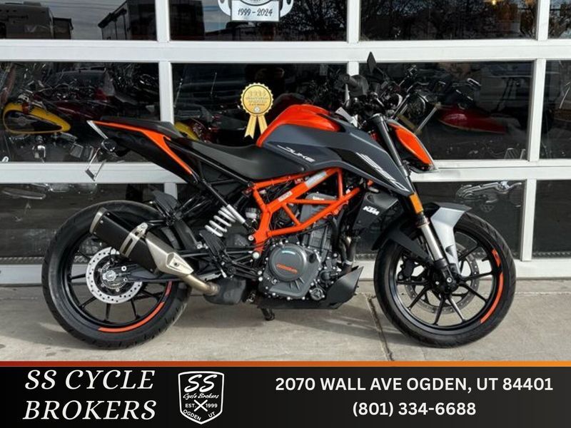2023 KTM Duke