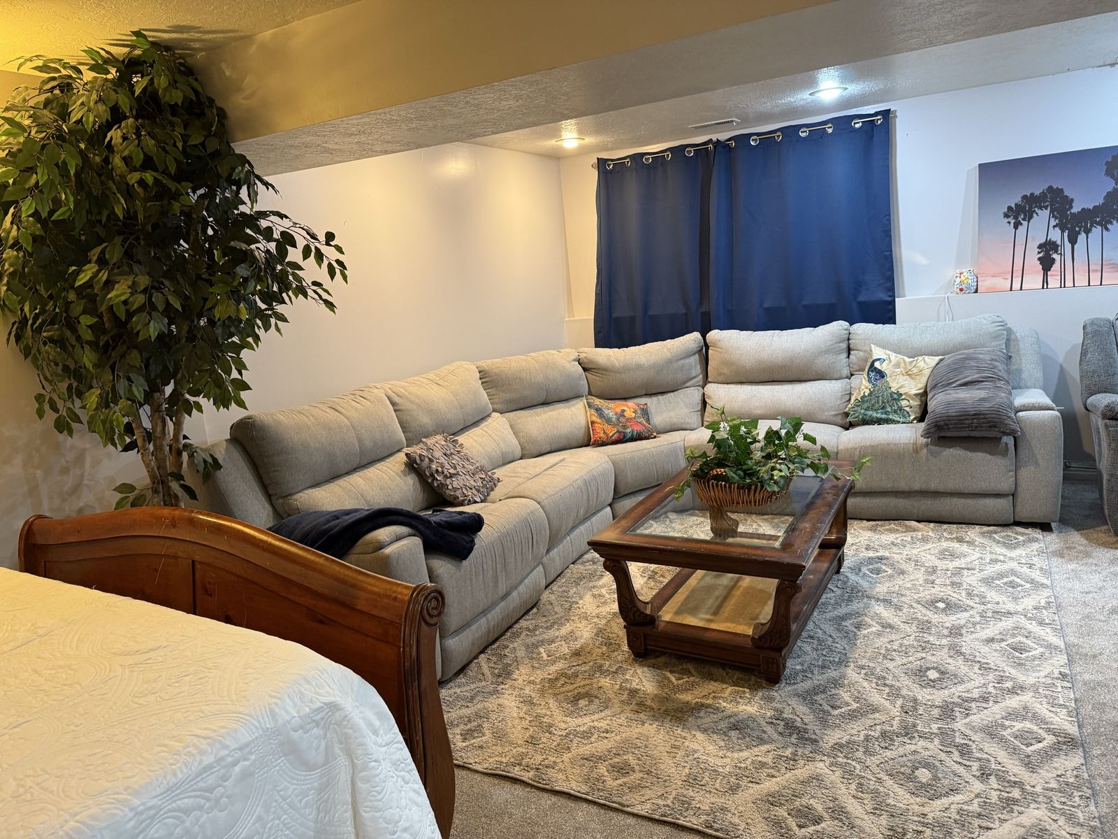 Large Room For Rent