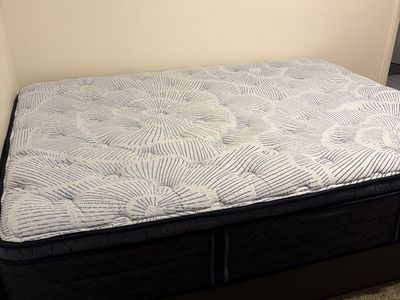 Queen Size Mattress and Box Spring Set - White/Blue Pattern, Good Condition
