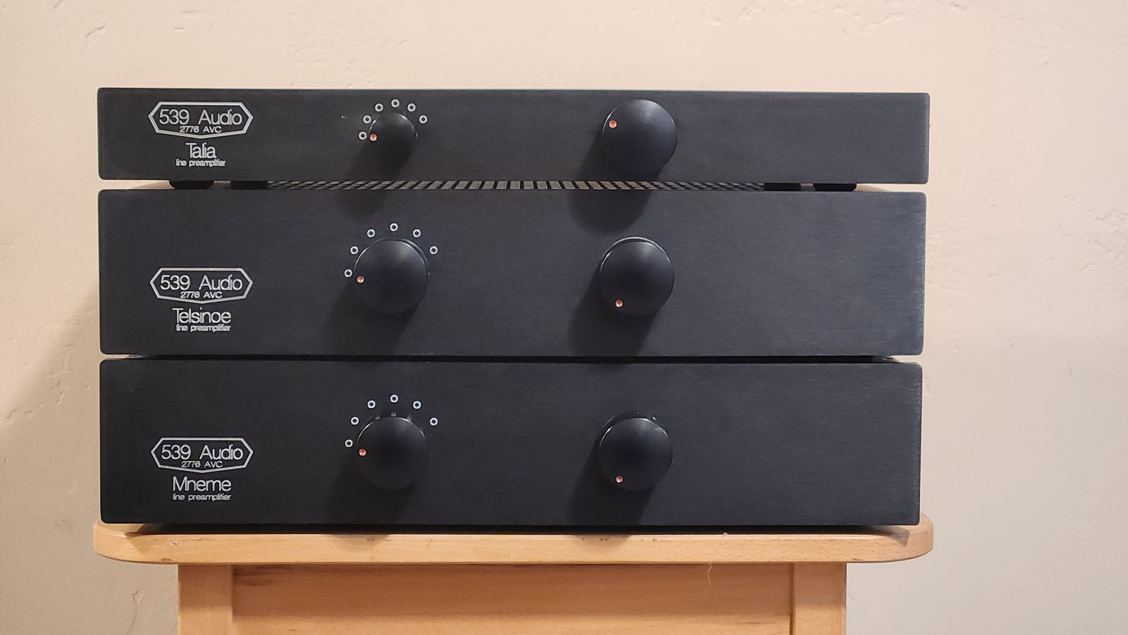 Audiophile "539 Audio - Mneme" Line Pre-amplifier.