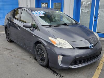 2013 TOYOTA PRIUS Two