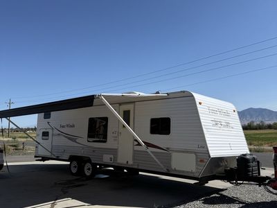 2008 Four Winds 31’ camper