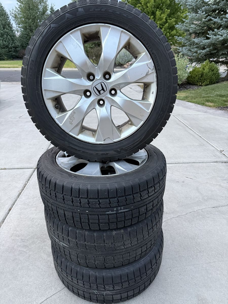 Honda Accord OEM 17" Rim & Tire