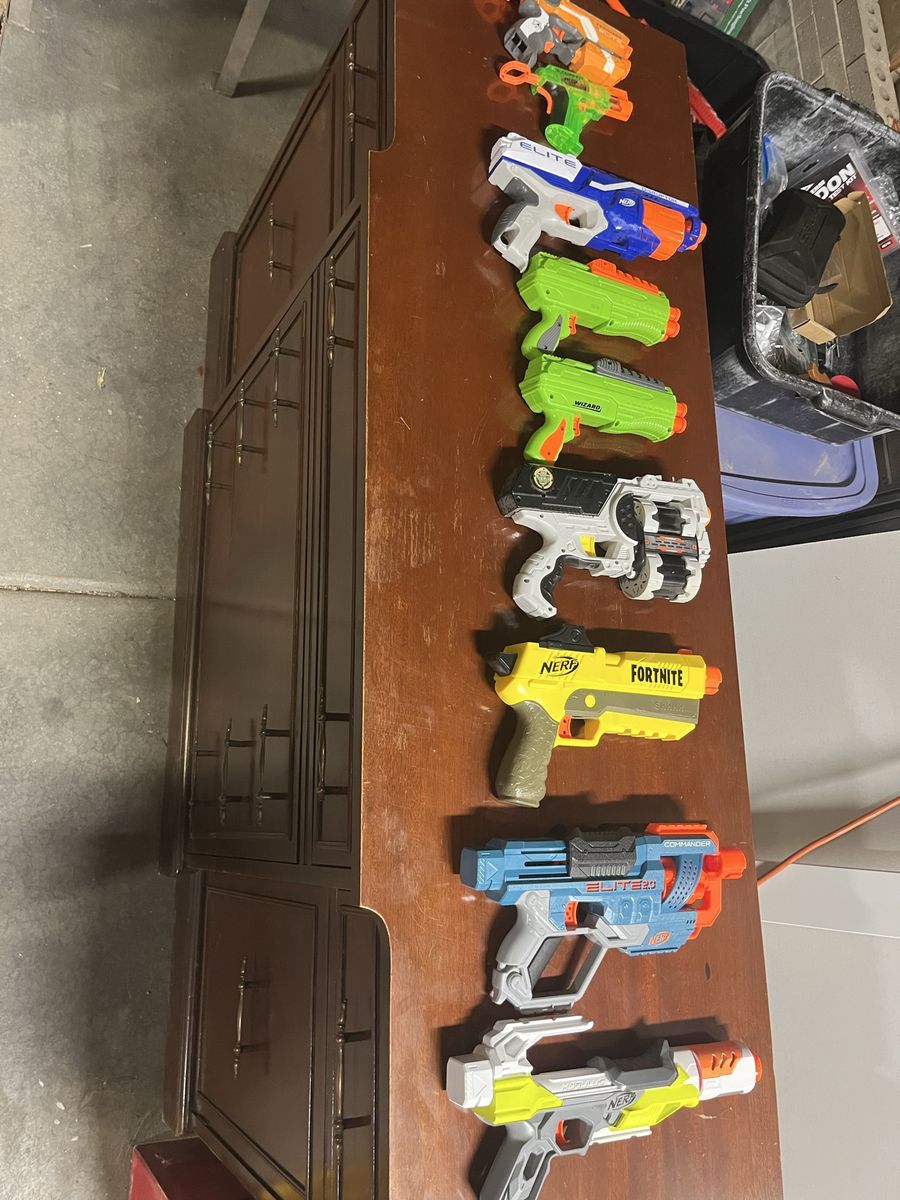 Nerf Blaster Lot: Fortnite, Elite 2.0 Commander, Wizard, and More - 8 Blasters Total!