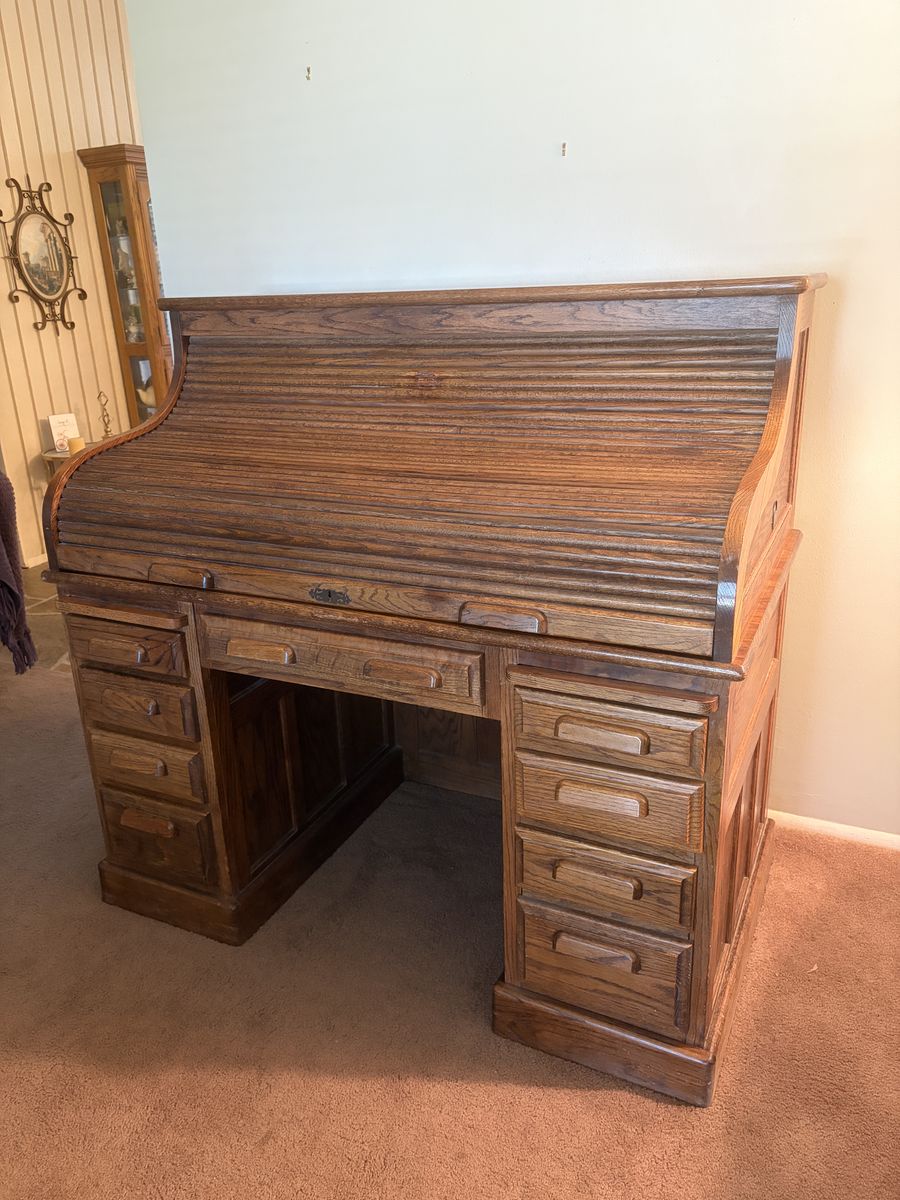 Rolltop Desk