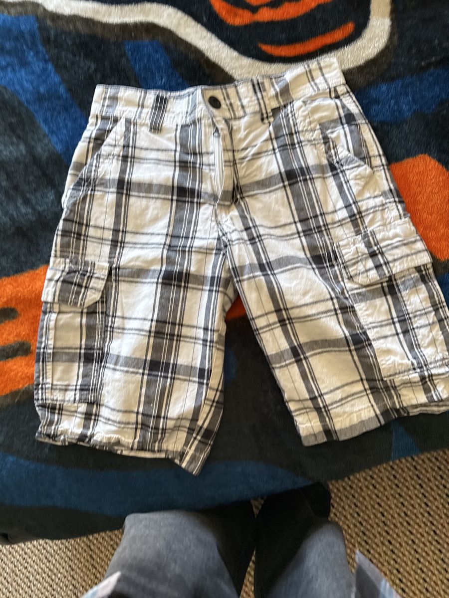 Men's Plaid Cargo Shorts Black and White - Size M, Cotton, 28" Inseam, Excellent Condition