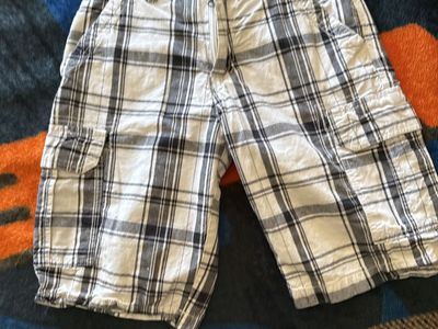 Men's Plaid Cargo Shorts Black and White - Size M, Cotton, 28" Inseam, Excellent Condition