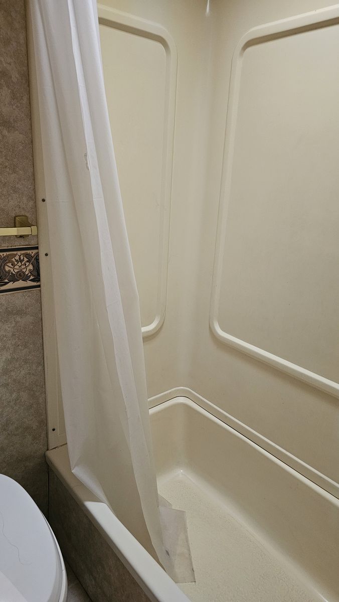 Main image 8