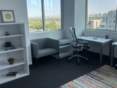 Try A Virtual Office--Prestigious Business Address, No Overhead!