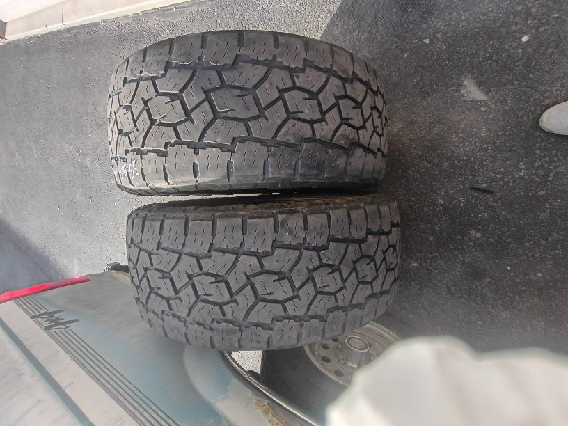(2)Toyo Open Country 35X12.50R22