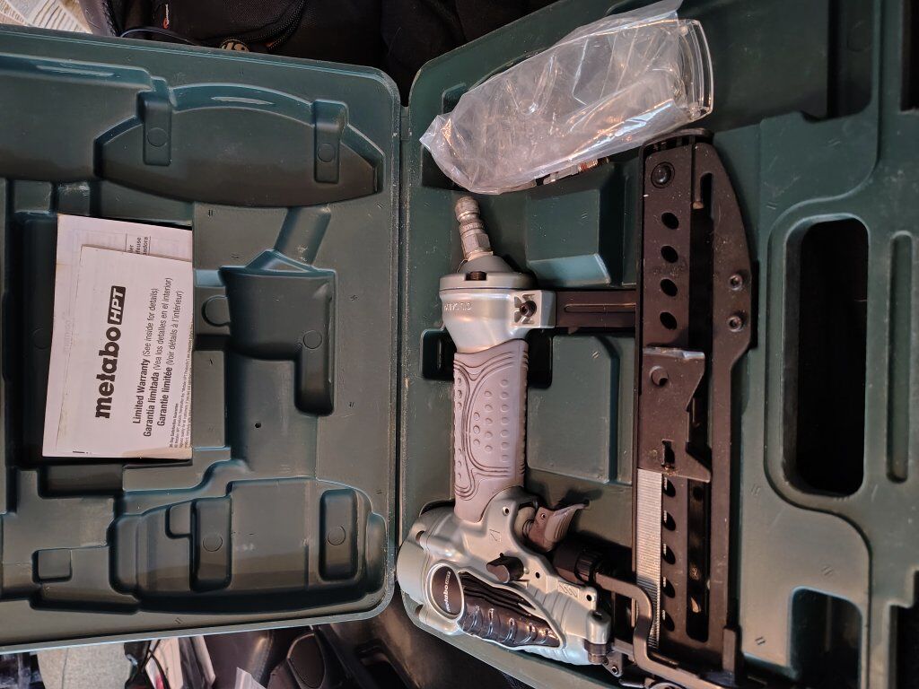 almost new Metabo ne804ab3s narrow crown stapler