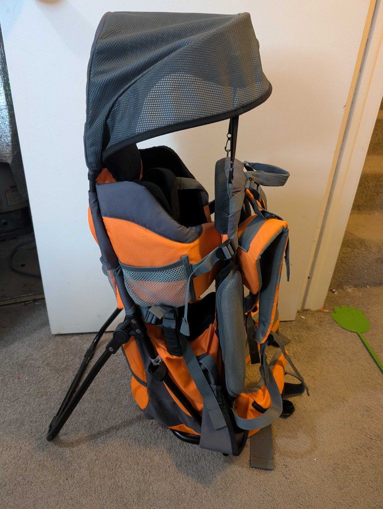 Baby hiking backpack
