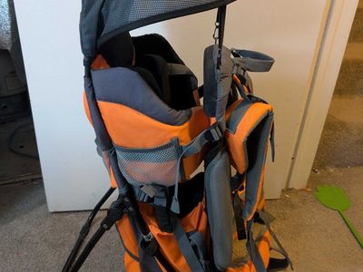 Baby hiking backpack