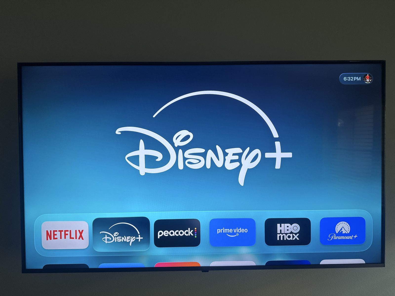 LG 4K  UHD LED Smart TV - Used - Good Condition - Ready for Streaming