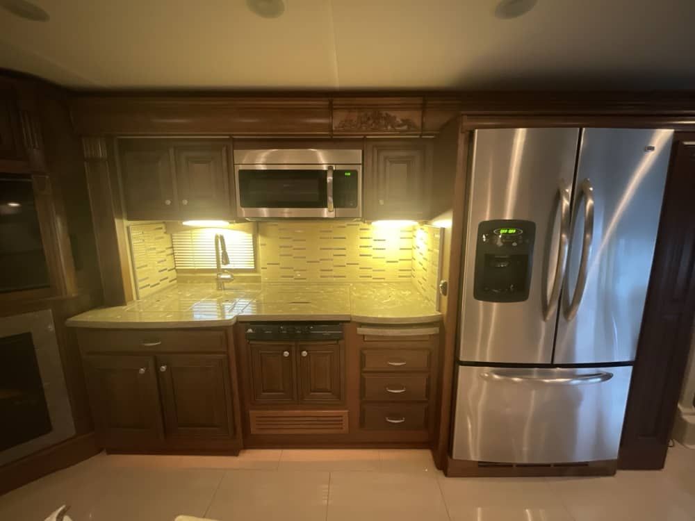 Main image 16