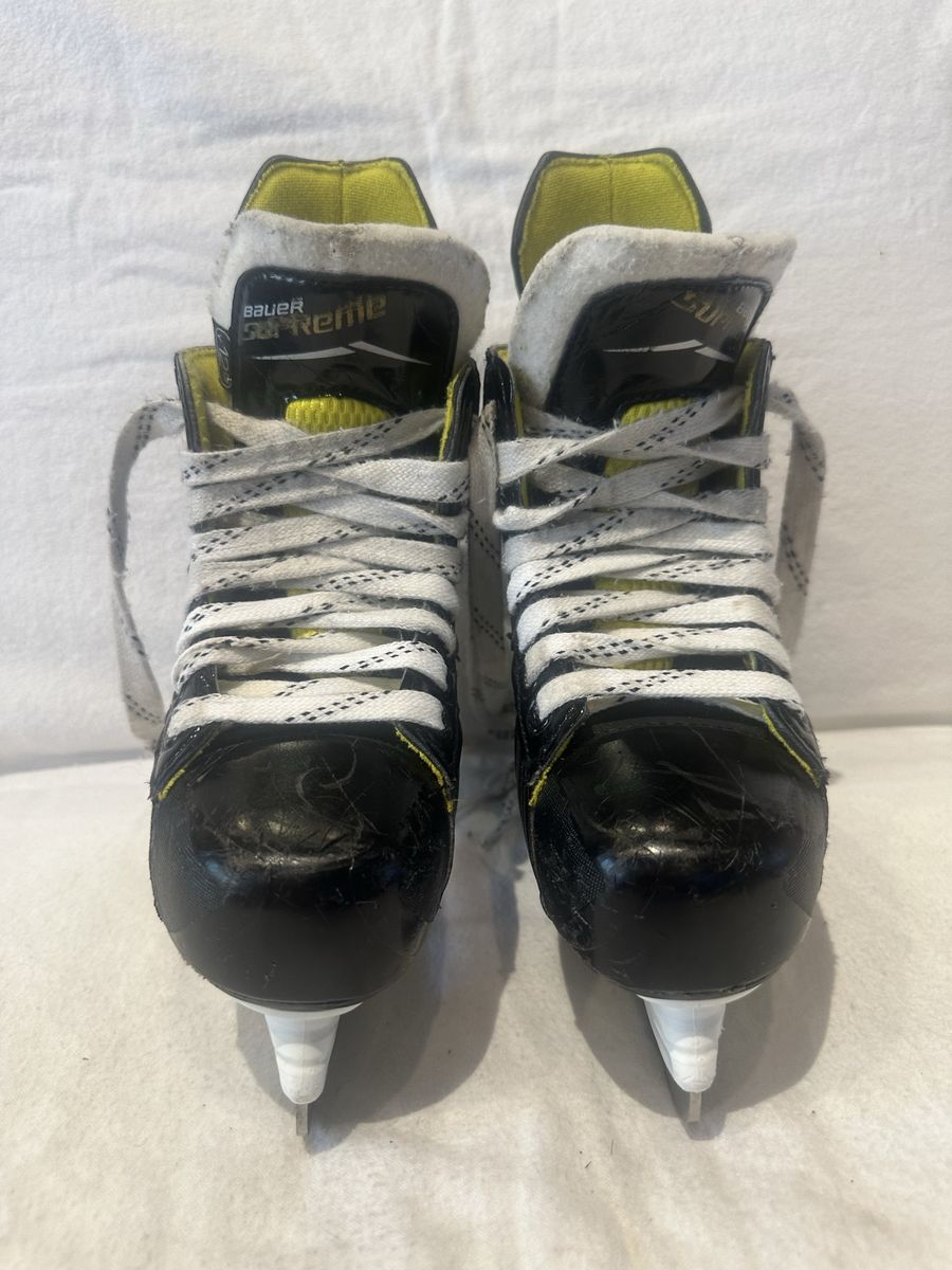 Bauer supreme S 27 size 12 black hockey skates