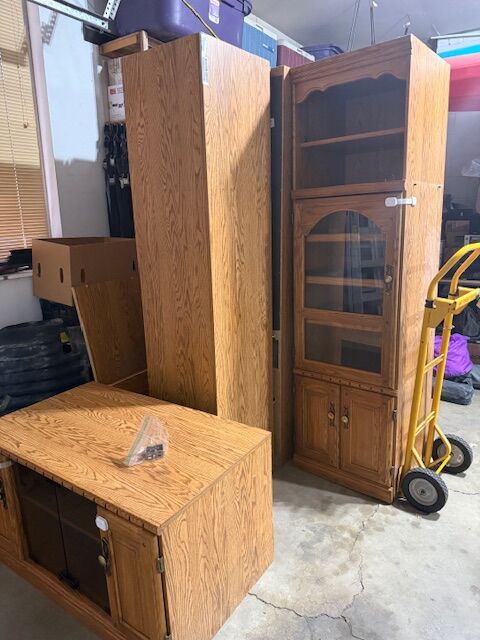 FREE ENTERTAINMENT CENTER