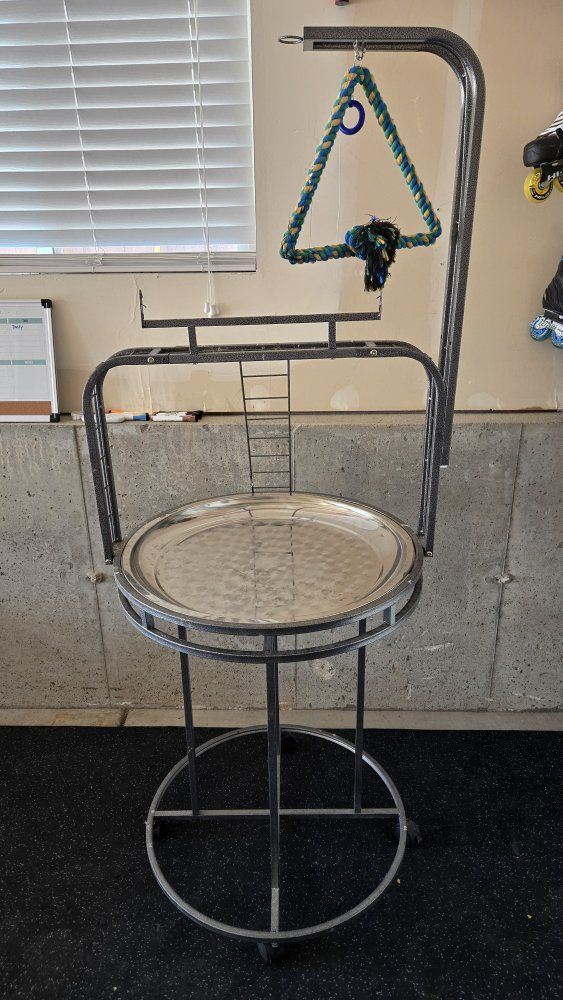 Rolling Metal Bird Perch with Tray