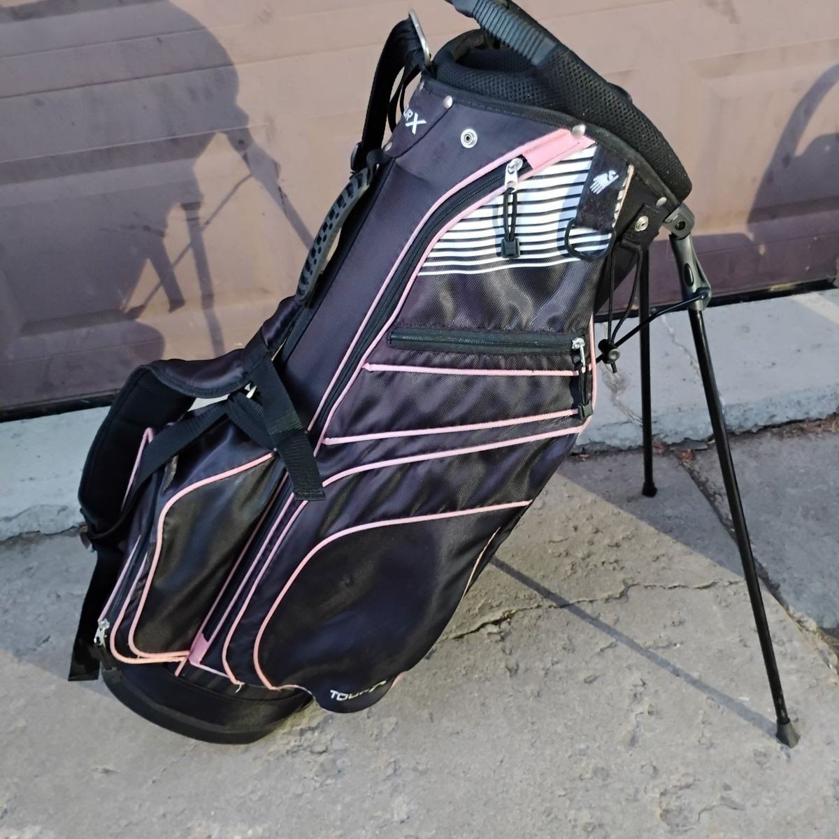 Tour X Woman's Standing Golf Bag Black and Pink 
