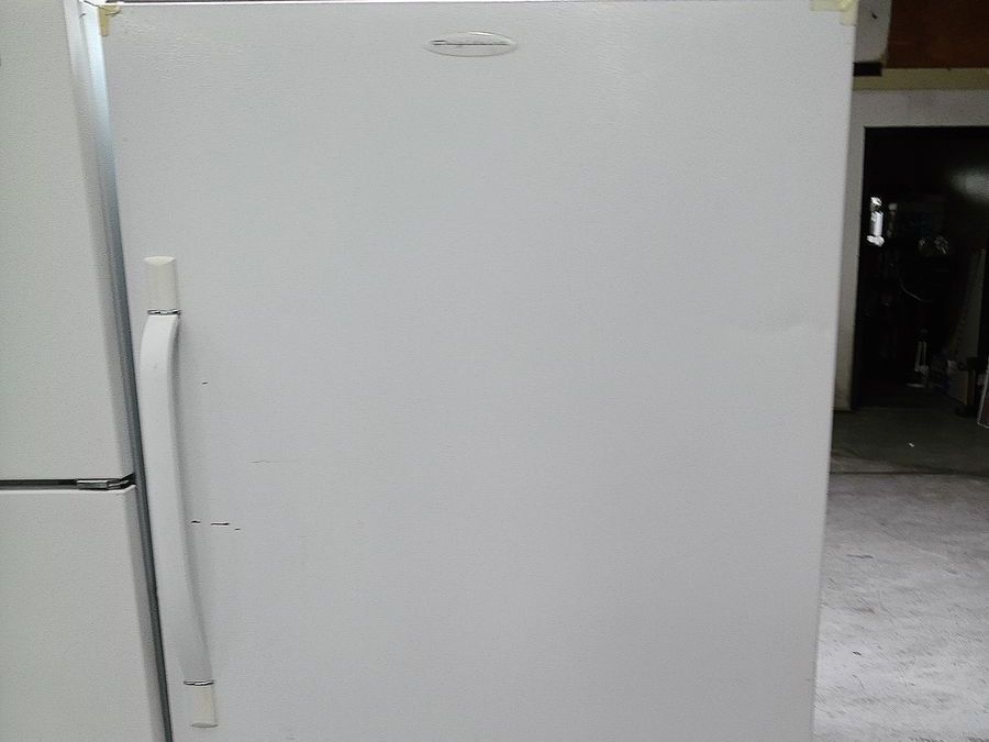 Main image 1