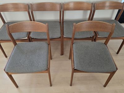 Set of six authentic Danish Modern teak dining chairs, made in Denmark circa 1960s