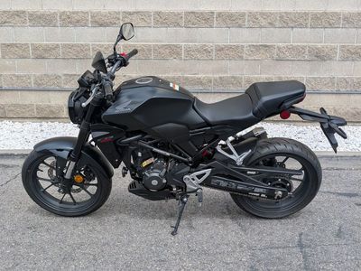2025 Honda CB300R ABS