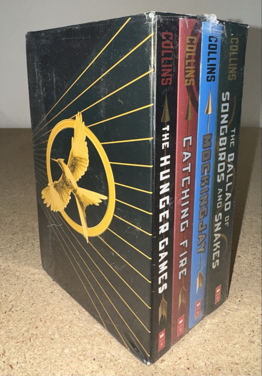 The Hunger Games 4 Book Set