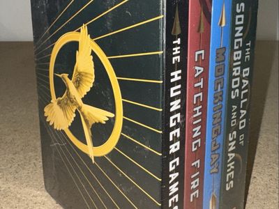 The Hunger Games 4 Book Set