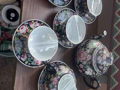 Vintage Chinese tea set