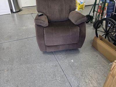Brown Power Lift Recliner Chair with Remote Control - Comfortable Seating Solution