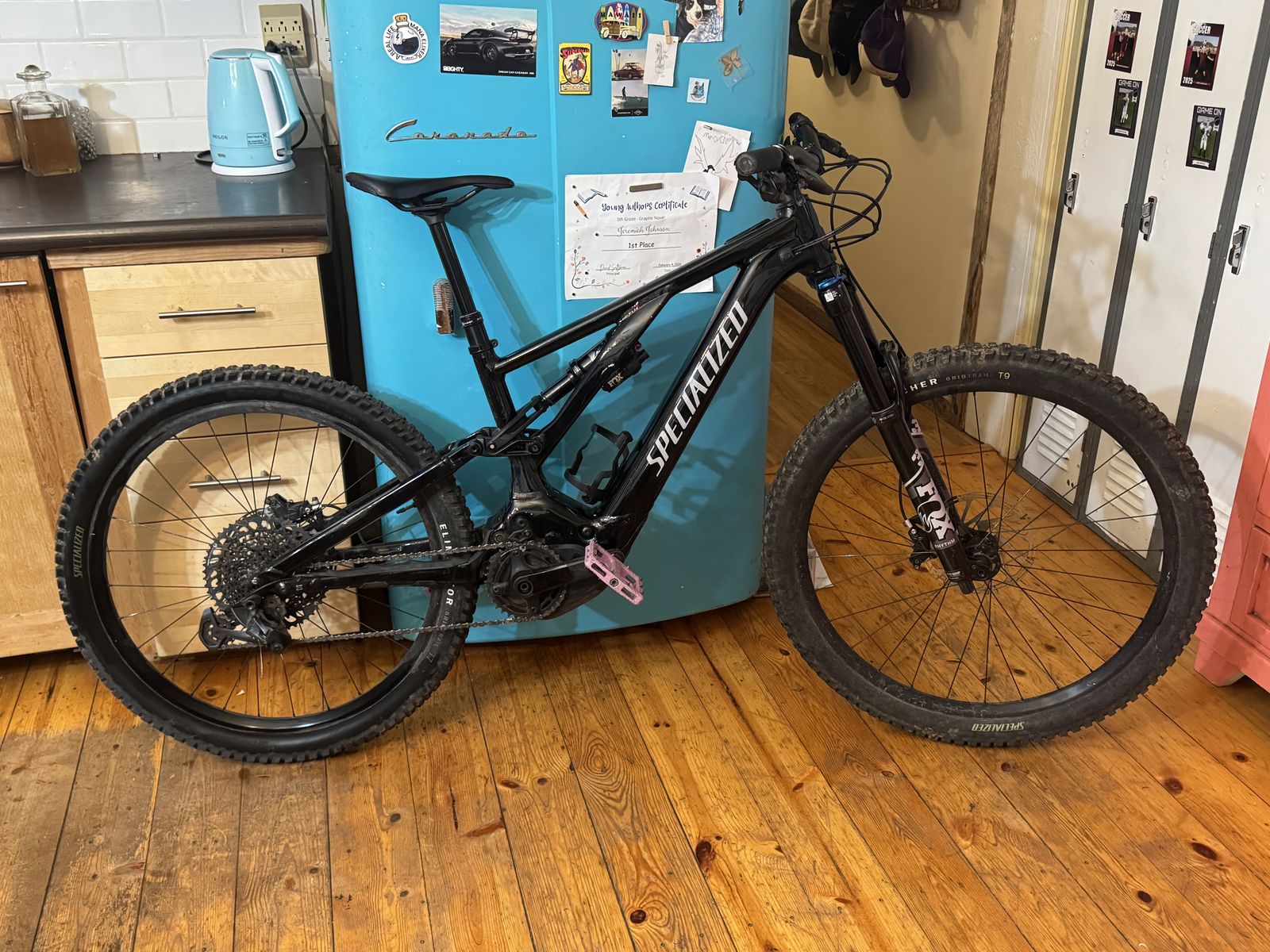 Sale / Trade Specialized electric E bike Levo V2  size S3 Mountain Bike