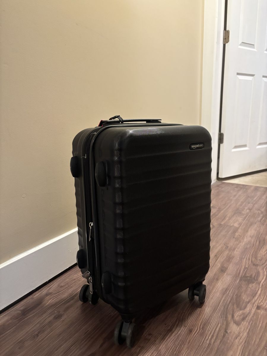 Amazon Basics Black Hardside Spinner Luggage 20-inch Carry-On Suitcase with Wheels