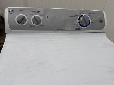 GE Dryer Works Well Electric