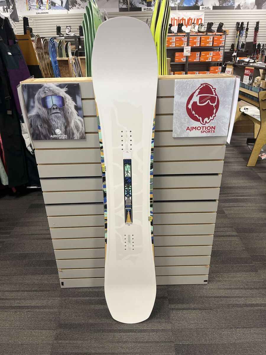 Salomon Rumblefish 148cm Snowboard - Lightly Used (2026)