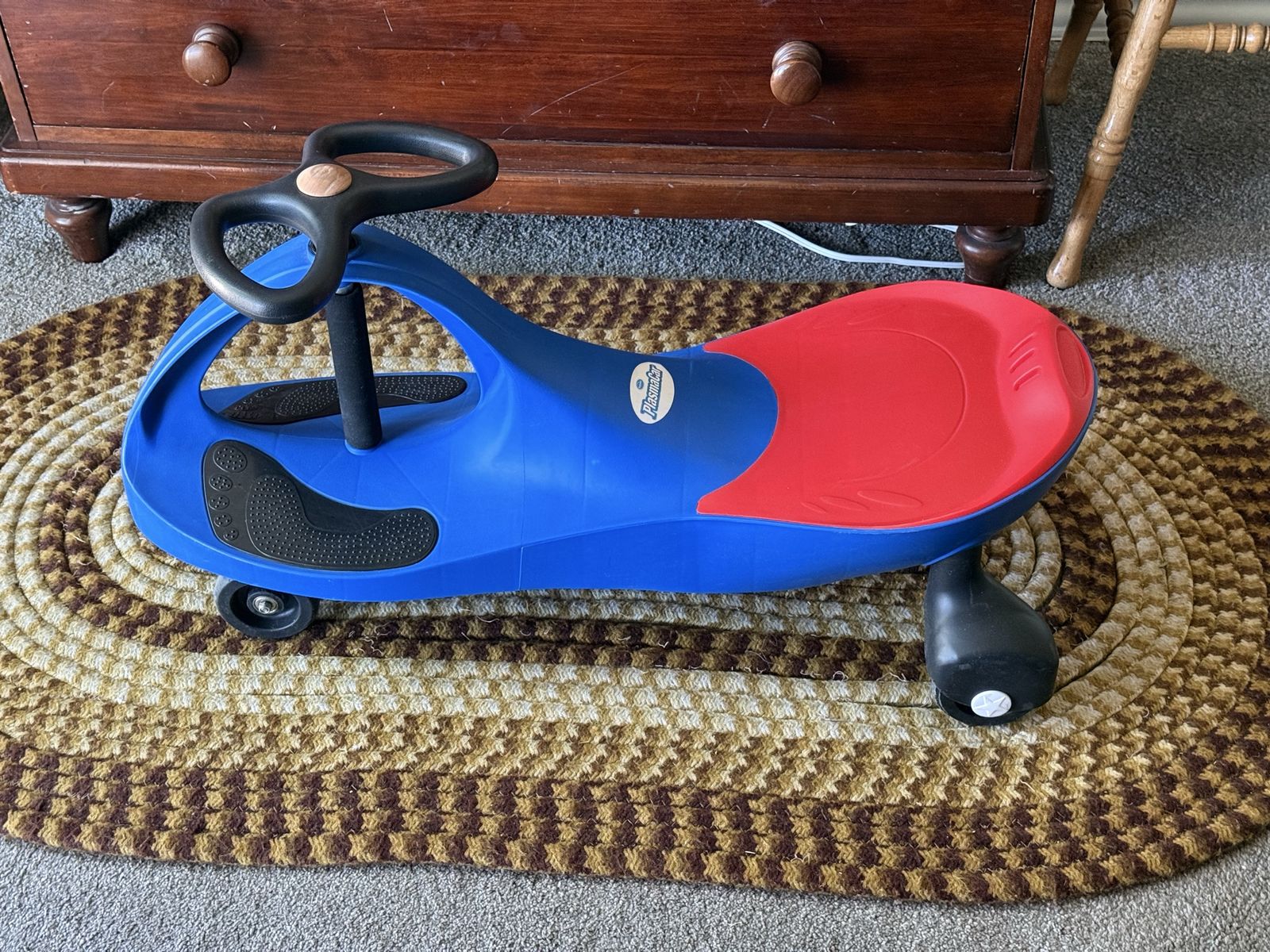 PlaSmart Plasma Car, like new.