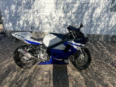 2002 GSXR 600