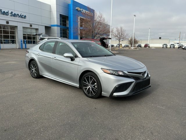 2023 Toyota Camry SE